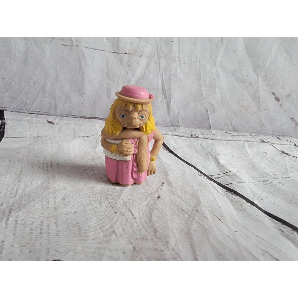 Vintage 1982 LJN E.T. Extra Terrestrial 2" Mini PVC Toy Figure in Pink Dress